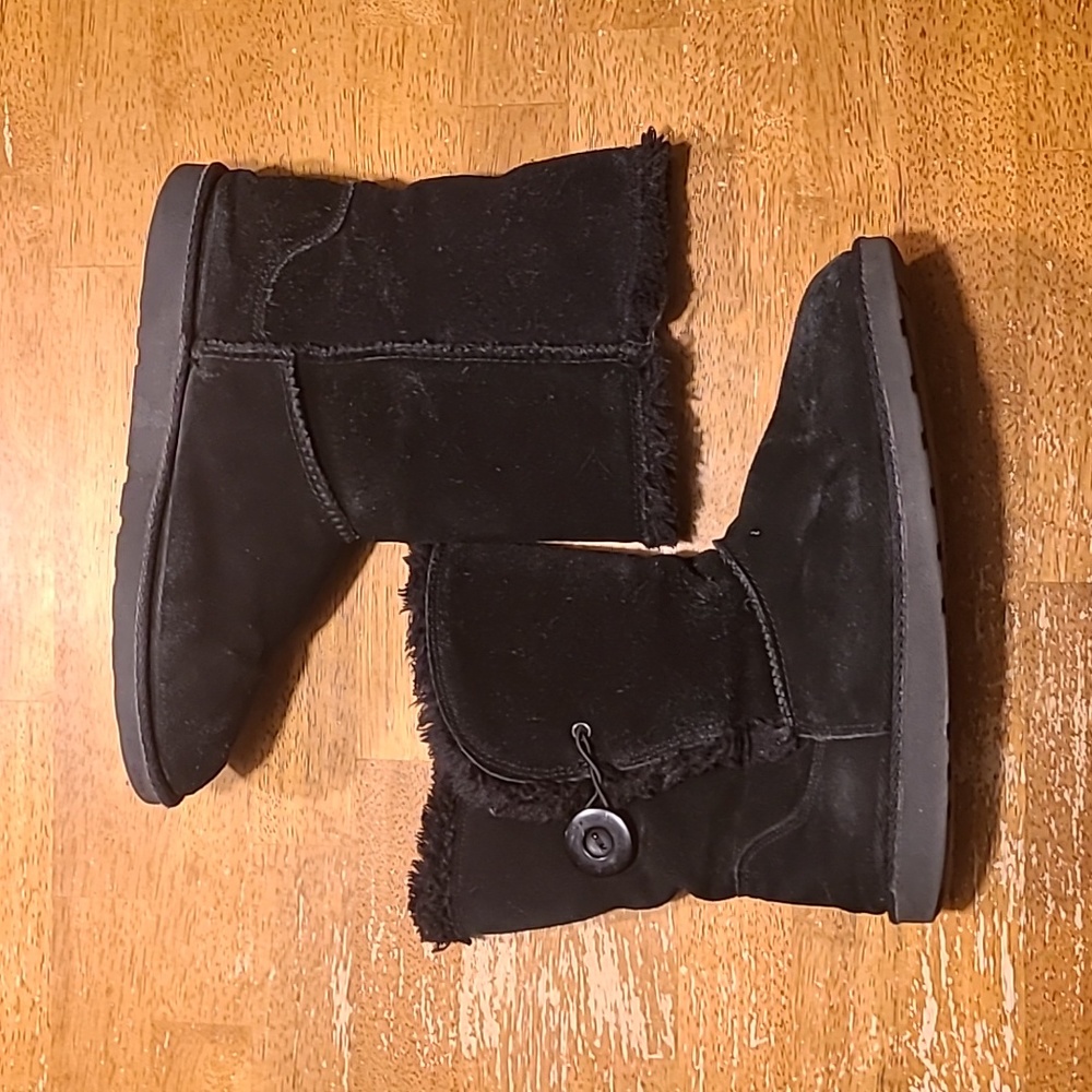 SO Suede Boots